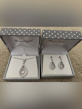 Kohl's Silver Crystal Teardrop Necklace and Earring Set